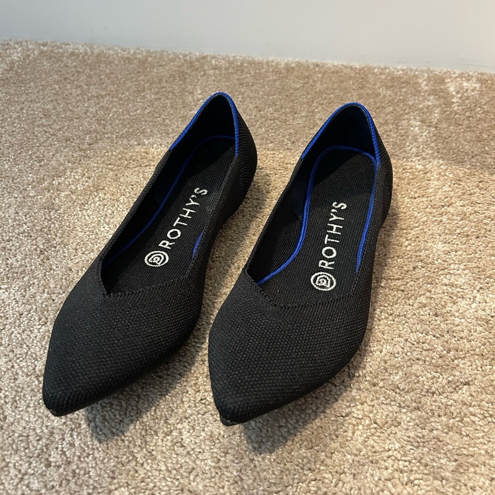 Rothy's Black Pointed Toe Ballet Flats Size 7